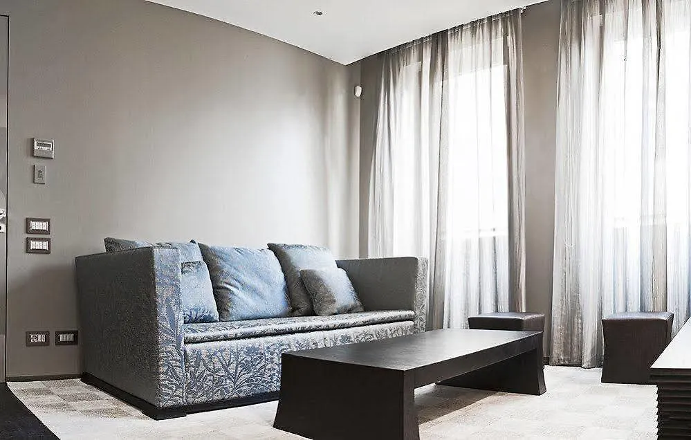 **** Aparthotel Allegroitalia San Pietro All'Orto 6 Milan Italy